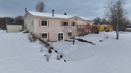 Off-Grid Solar Renewable Energy System Home on 67 Acres with Pine - image 2