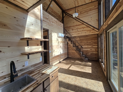 Cabin Adjoining National Forest – Billy Creek Recreational Area - image 15