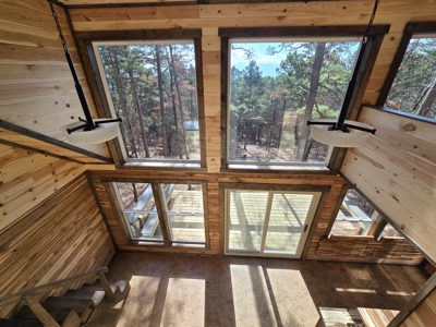 Cabin Adjoining National Forest – Billy Creek Recreational Area - image 21