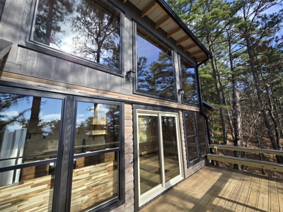 Cabin Adjoining National Forest – Billy Creek Recreational Area - image 11