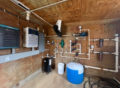 10 House Poultry Farm For Sale in North Louisiana - image 18