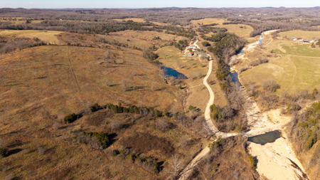 118 Acres + Spacious Home in the Missouri Ozarks - image 34