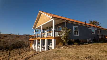 118 Acres + Spacious Home in the Missouri Ozarks - image 4