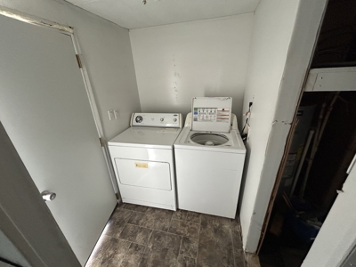 Home in Town, Arkansas Ozarks | Investment Opportunity - image 7