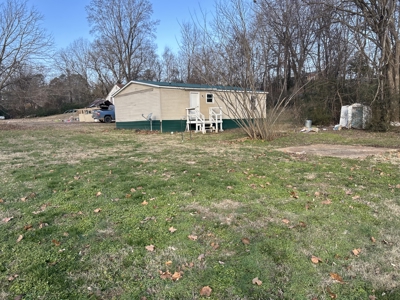 Home in Town, Arkansas Ozarks | Investment Opportunity - image 5