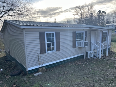 Home in Town, Arkansas Ozarks | Investment Opportunity - image 3