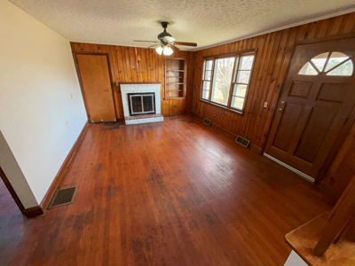 Home With Investment Potential For Sale In Marion VA - image 9