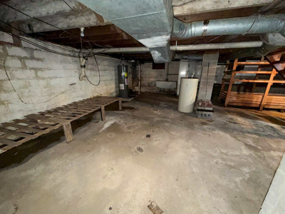 Home With Investment Potential For Sale In Marion VA - image 23