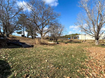 Home With Investment Potential For Sale In Marion VA - image 26