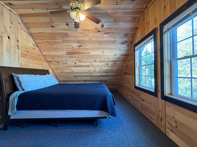 Peaceful Waterfront Cottage - Lincoln, Maine - image 19