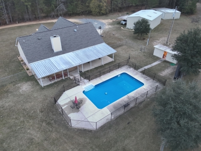 Country Home W/Pool W/ Shops W/Field for Sale near El Dorado, AR - image 11