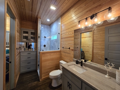 Two Stunning Rustic Cabins & Outdoor Kitchen - National Forest - image 14