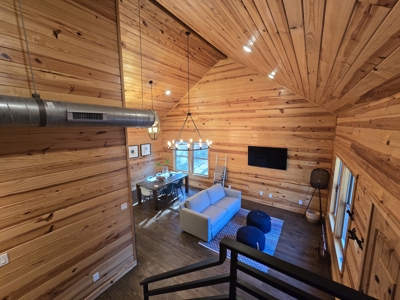 Two Stunning Rustic Cabins & Outdoor Kitchen - National Forest - image 33