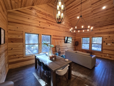 Two Stunning Rustic Cabins & Outdoor Kitchen - National Forest - image 26