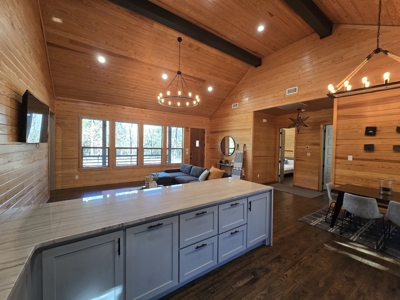 Two Stunning Rustic Cabins & Outdoor Kitchen - National Forest - image 10