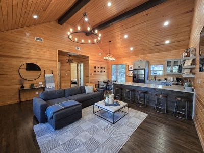 Two Stunning Rustic Cabins & Outdoor Kitchen - National Forest - image 8