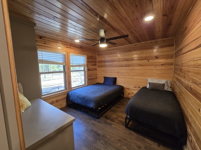 Two Stunning Rustic Cabins & Outdoor Kitchen - National Forest - image 27