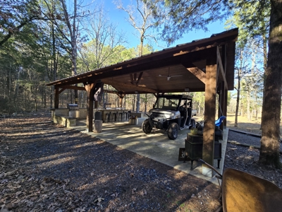 Two Stunning Rustic Cabins & Outdoor Kitchen - National Forest - image 37