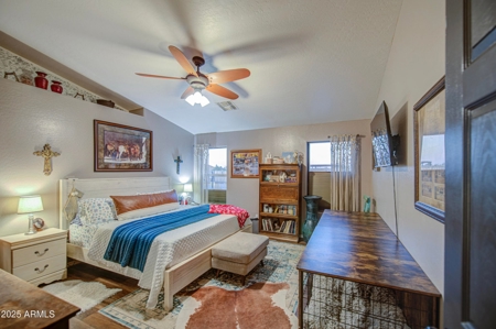 Upgraded Equestrian Retreat with Casita, Pool & Modern Amenities - image 11