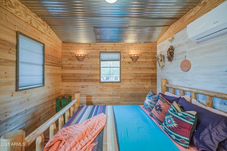 Upgraded Equestrian Retreat with Casita, Pool & Modern Amenities - image 31