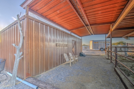 Upgraded Equestrian Retreat with Casita, Pool & Modern Amenities - image 10