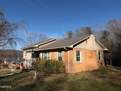 3 Bedroom 3 Bath Home for sale in Unicoi County, TN - image 1
