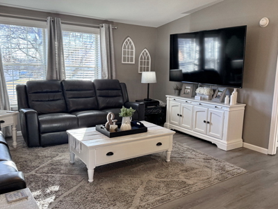 Stockton Lake Country Home for Sale, Stockton MO - image 6