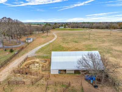 208 East Texas Acres Stocked Lake Log Cabin Cattle Ranch Hunting - image 8