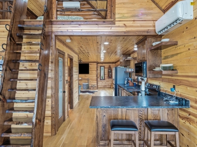 208 East Texas Acres Stocked Lake Log Cabin Cattle Ranch Hunting - image 30