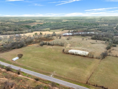 208 East Texas Acres Stocked Lake Log Cabin Cattle Ranch Hunting - image 17