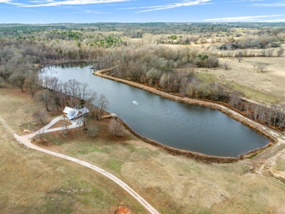 208 East Texas Acres Stocked Lake Log Cabin Cattle Ranch Hunting - image 21