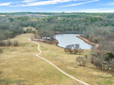 208 East Texas Acres Stocked Lake Log Cabin Cattle Ranch Hunting - image 20