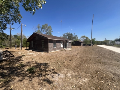 Fishing cabin on Lake Corpus Christi Tx - image 15