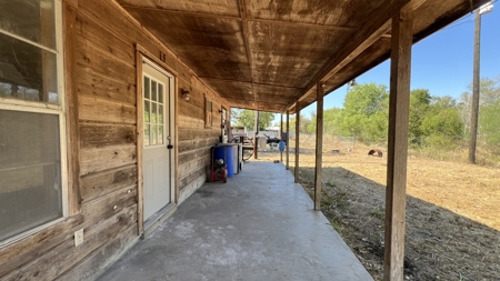 Fishing cabin on Lake Corpus Christi - image 32