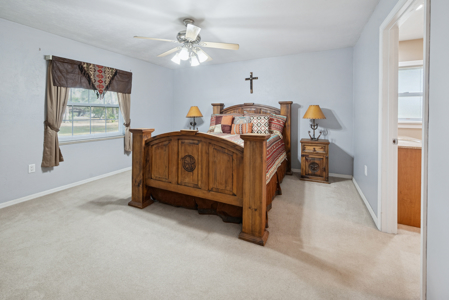 Custom 3BR/2BA Home on 10.3 acres with barn & RV hookup - image 26