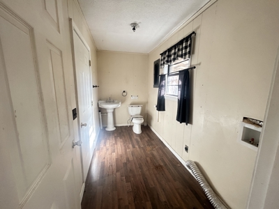 Commercial/Residential For Sale Highland, AR - image 9