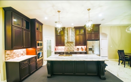 “Luxury Living on 6.875 Acres” - image 6