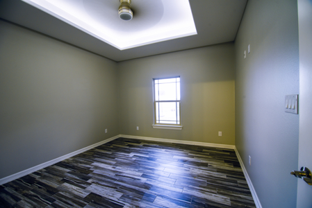 “Luxury Living on 6.875 Acres” - image 17