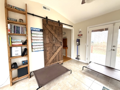 4 Bedroom Cabin on approx 150 Acres Knifley, Kentucky - image 27