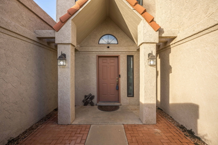 Well-Maintained Home with Horse Facilities in Las Cruces, NM - image 3