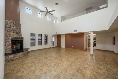 Well-Maintained Home with Horse Facilities in Las Cruces, NM - image 6