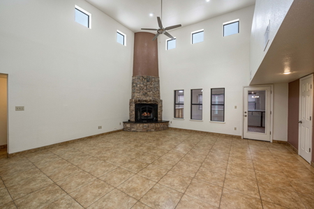 Well-Maintained Home with Horse Facilities in Las Cruces, NM - image 4