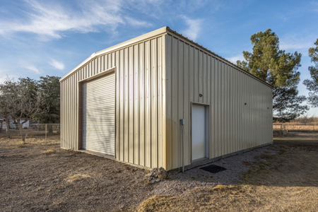 Well-Maintained Home with Horse Facilities in Las Cruces, NM - image 41