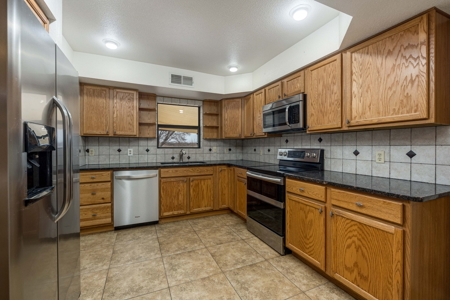 Well-Maintained Home with Horse Facilities in Las Cruces, NM - image 10