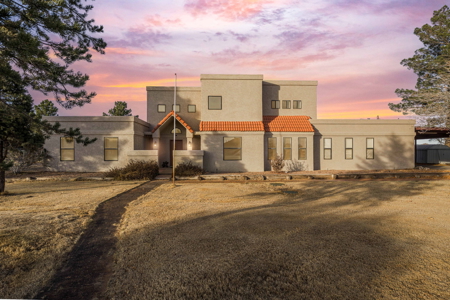 Well-Maintained Home with Horse Facilities in Las Cruces, NM - image 50