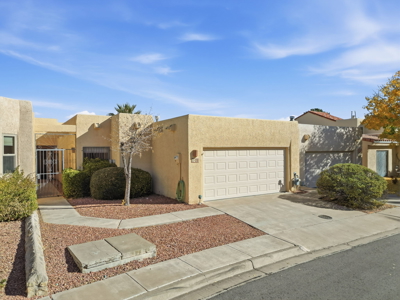 Condominium for Sale Next to Golf Course in Las Cruces, NM - image 1
