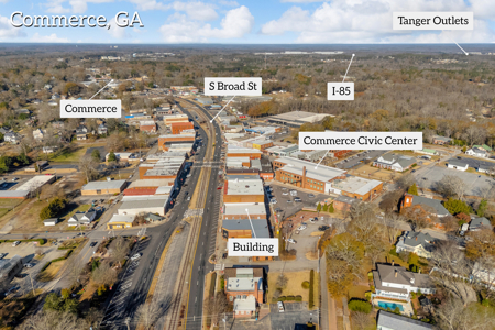 Now pre-leasing three brand-new industrial-style apartment units - image 5