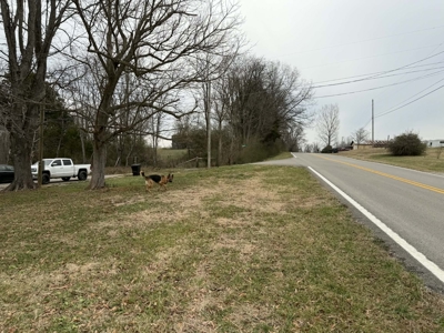 Home on 1.9+/- Acres in Albany, Kentucky - image 15