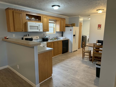 Home on 1.9+/- Acres in Albany, Kentucky - image 22