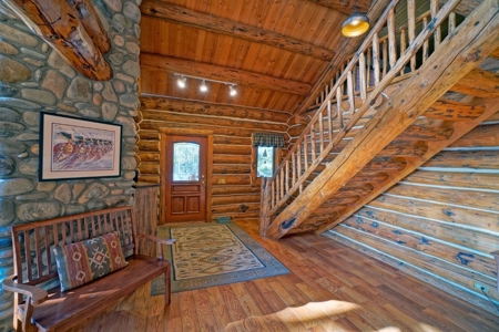 Exceptional Colorado Log Home for Sale in Ridgway, Colorado - image 11